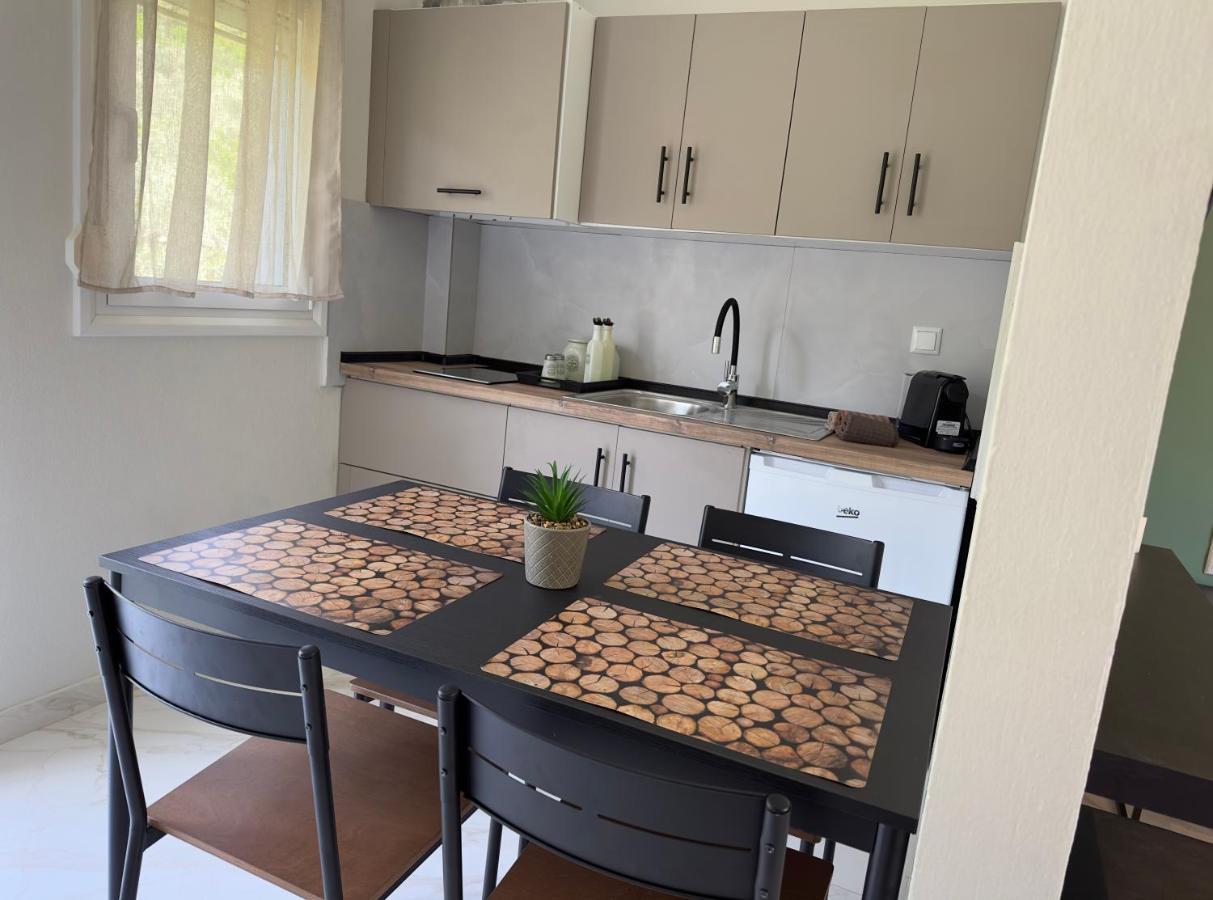 כריסי אמודיה Golden View Studios מראה חיצוני תמונה